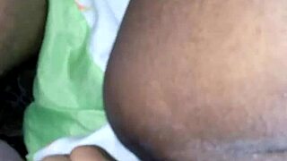 Volta and Ganhando in a Caribbean gay couple video