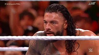 roman reigns vs cody rhodes championship wrestling match