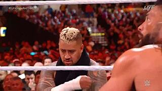 roman reigns vs cody rhodes championship wrestling match