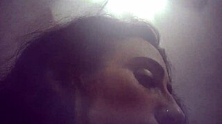 behind the scenes glasses cam first timer skinny brunette babe meets maxxx loadz & she feels the italian pound machine xxx sex