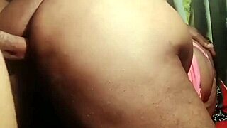i accidentally uploaded this homemade video with big cock and shaved pussy