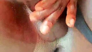 Seyjayla254 ebony shemale stroking big dick outside