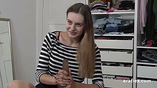 lauren is wild and romantische, enjoying her time in the video