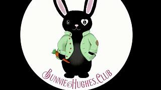 bunnie hughes taking massive dildo?