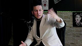 Cadu Explains Massage Preliminaries Then Makes Her Squirt