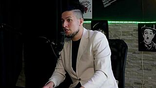 Cadu Explains Massage Preliminaries Then Makes Her Squirt