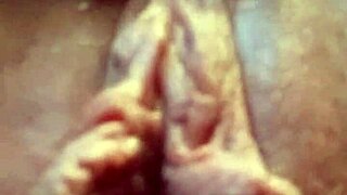 Buongiorno Fans I Am A Brunette Curvy Mature Neighbor With Long Hair