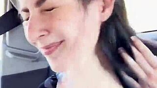 Kaitlyn Katsaros enjoys holidays in Barcelona with friends and adventures