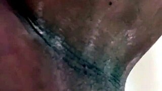 waxing armpits and nose for smooth skin