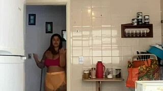 marido pegou no flagra lavando a sacada