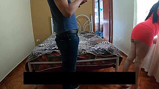 Mature Latina with big ass helps in cyber and gets fucked