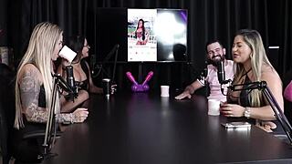 Jogo do tinder quem ela deu match - juli figueir� e felipe larrossa sheer red