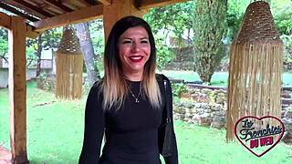 gwen belle femme sen prend plein la chatte