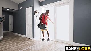 Daisy fox gets a massage to remember from don sudan!