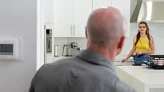 Babysitter uses her butthole to save her job