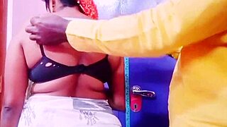 Desi housewife tells tailor, 'Fuck me hard with dirty Telugu talk'