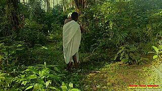 Outdoor Fucking Naughty Ex Girlfriend In The Bush