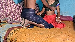 oh, the desi wife says this is the best desi sex video on bed with jamakar chudai!