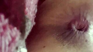 anal plug thrusts with vibrations in tight asshole. does it gape wide in close up?