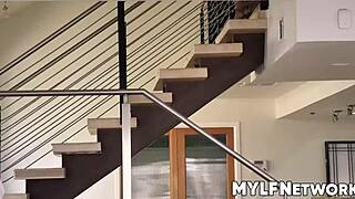 Diamond kitty's no-good husband leaves her in bed for golf again, but she's had enough this time.