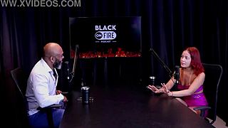 Ruiva safada mostra seu cu depois de dizer que o esposo sugeriu a entrada no meio liberal gosta de pau grande e grosso e n�o assiste as cenas - bruna ferrari watch on sheer red