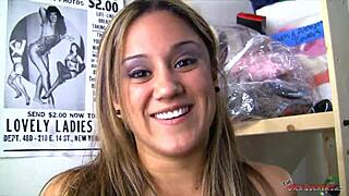 Amateur Latina Lynn Love chats and shows skills