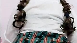 Qué Rico Culo Tiene Esta Alumna Después De La Escuela Moja Sus Braguitas Del Orgasmo Y Graba Todo En Video?