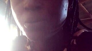 come eat with a black african lady in this casual meal