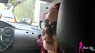 She showed her ass on the street and the delivery guy sucked her in the car