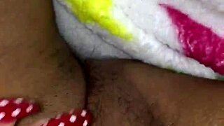 this mexican girl fingering her pussy feels amazing 😍