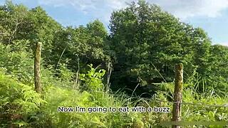 feeding young nympho ice cream and cock