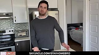 Thyle Knoxx and Manuel Skye fucking bareback during lockdown? Stay home, bro!