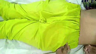 desi bhabhi massage by dever at home showing sexy body