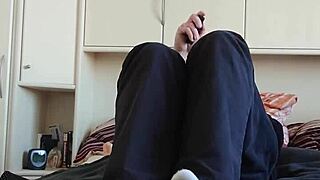 Meine weißen sneaker socken in homemade solo fetish