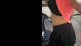 madrastra recompensa con video exclusivo de algo exotico