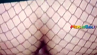 G�tica culona ninfomana gets fucked by neighbor from behind and ends messy outside