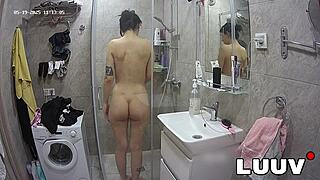 luuv alice shares her exhibitionist morning shower homemade for voyeurs