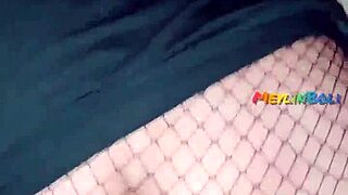 G�tica culona ninfomana gets fucked by neighbor from behind and ends messy outside