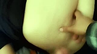 i love exploring a milf girls navel