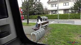 Babe convinces stranger to join her in taxi for a ride