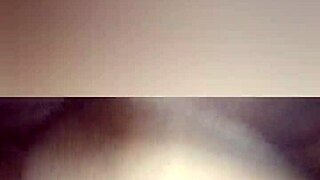 African Amateur Pussy Lips Squirting?