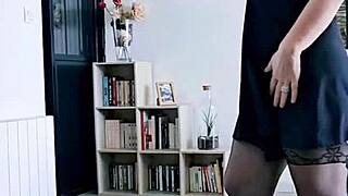 j aime la lingerie sexy et les belle tenu