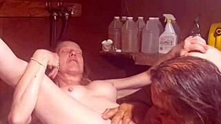 eating and fucking on the washing machine again