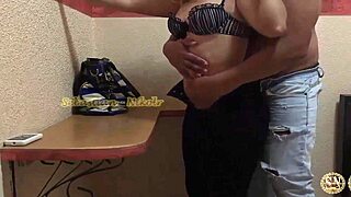 Madrastra tiene sexo en el hotel - teniendo sexo con mi madrastra en el dia de mi cumplea�os madrastra tiene sexo en el hotel - teniendo sexo con mi madrastra en el dia de mi cumplea�os