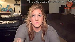 Virgin stepbro gets a blowjob from his own stepsister after ten years in prison