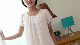 Sexy photoshoot ends with the asian babe being interviewed and sucking cock with pure passion 😘