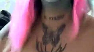 I love sluty alien sucking dick deepthroat