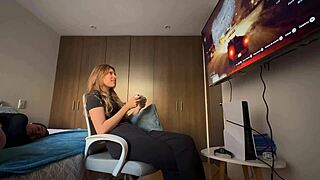 teenagers cant be alone without exploring their bodies