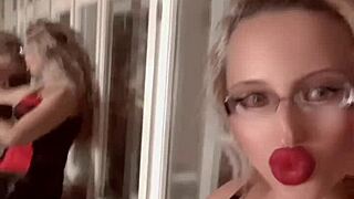 Responding to haters with feet and glasses