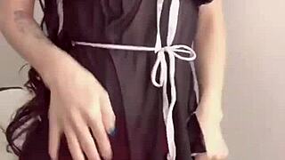 whoa! watch this cute beauty shake her big boobs while dancing seductively just for you??